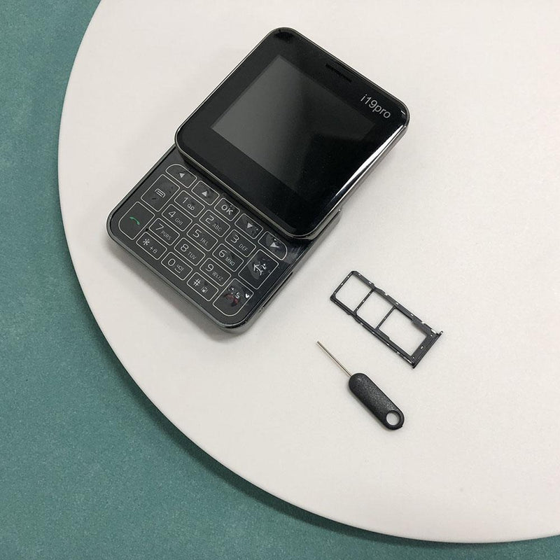 Telefon Mini Slide i19 Pro Ecran 2.4 inch, Dual SIM, Camera, FM Radio, Bluetooth, Butoane Fizice, Deblocat